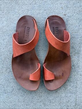 Gypswood Women's Rust Suede Toe-Loop Slide Sandals